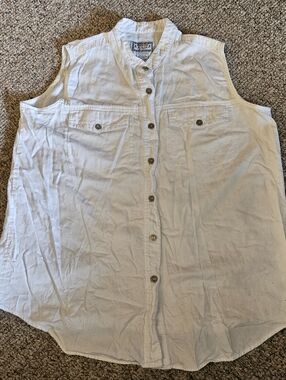 Venezia White Sleeveless Shirt Size 18/20